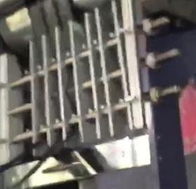 絲（sī）網商標（biāo）印刷機1
